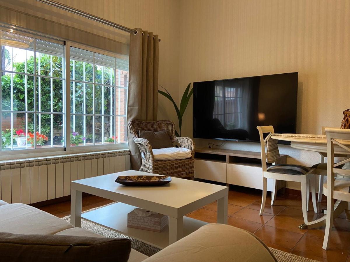 Apartamento De Temporada En Madrid マドリード エクステリア 写真